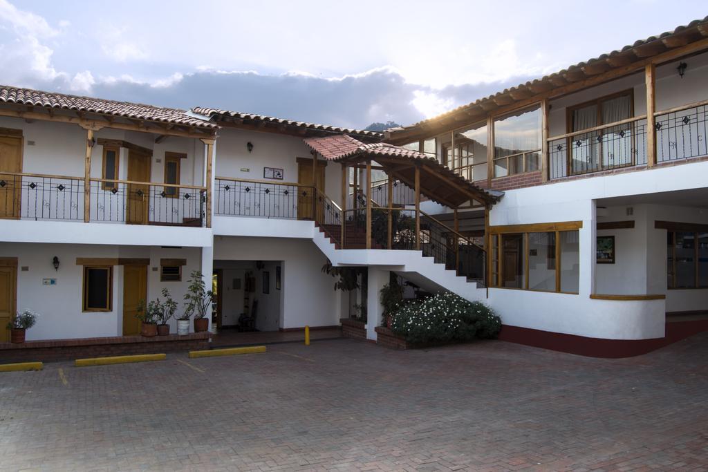 Hotel Cacique Real Zipaquirá Exteriör bild
